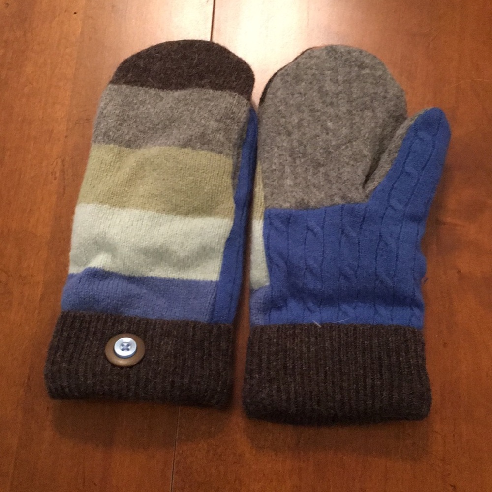 mittens
